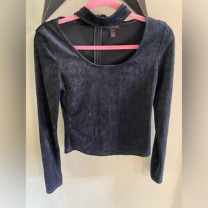 NWOT velvet black crop top